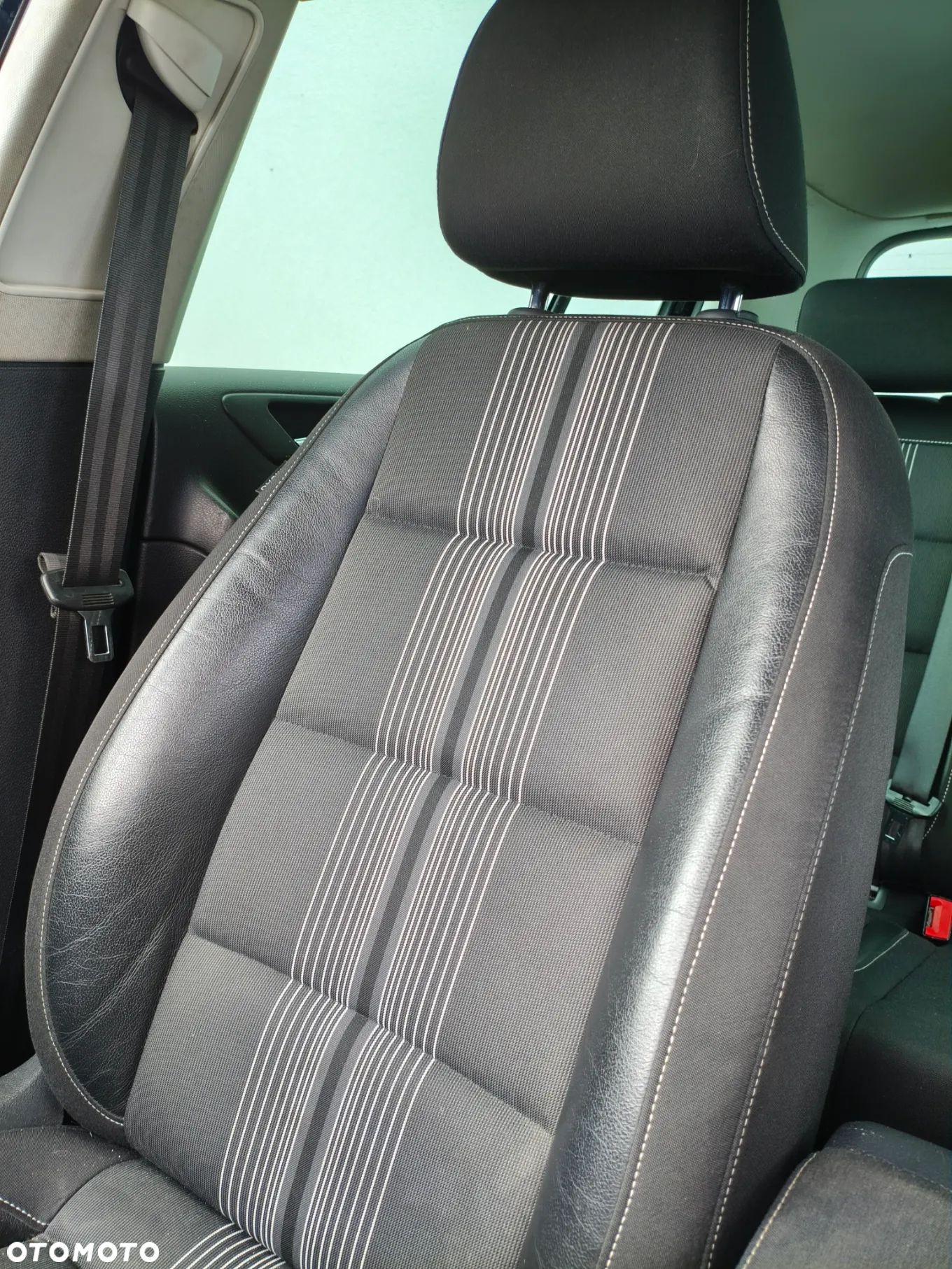 Volkswagen Golf 1.2 TSI MATCH - 23