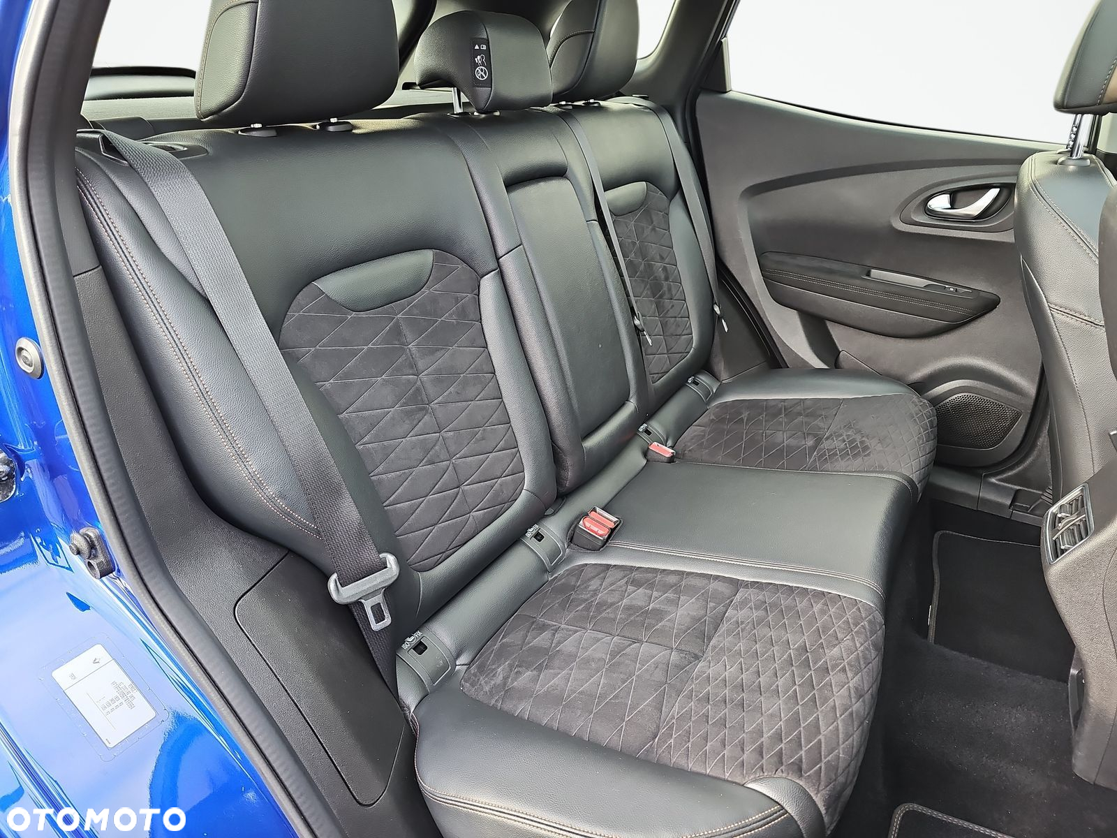 Renault Kadjar 1.3 TCe FAP Black Edition EDC - 21