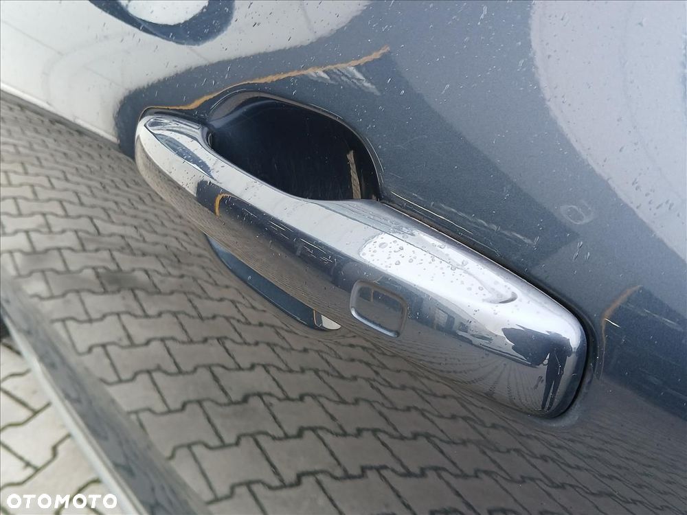 Volvo XC 60 T6 Plug-In Hybrid AWD Inscription - 32