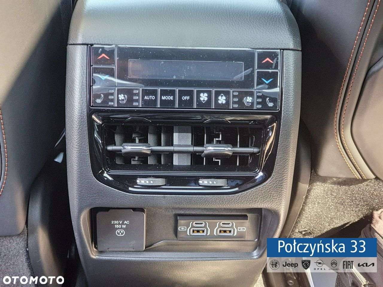 Jeep Grand Cherokee - 22