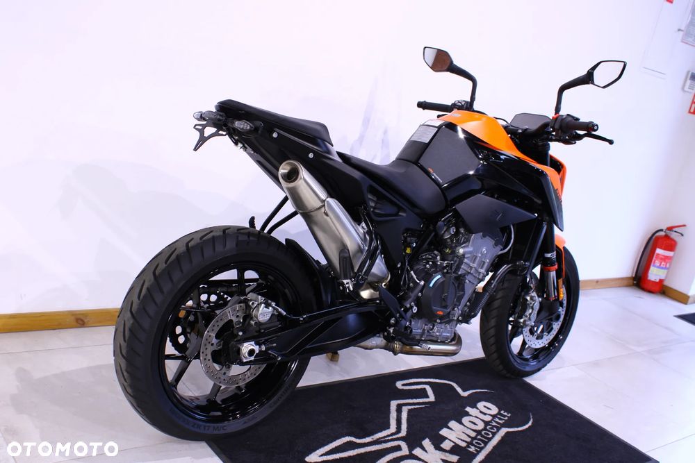 KTM Duke - 5