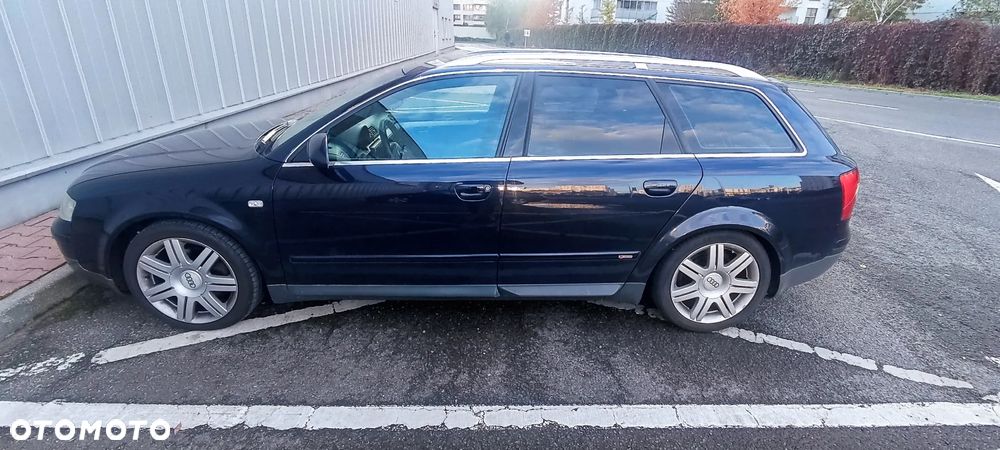 Audi A4 Avant - 1