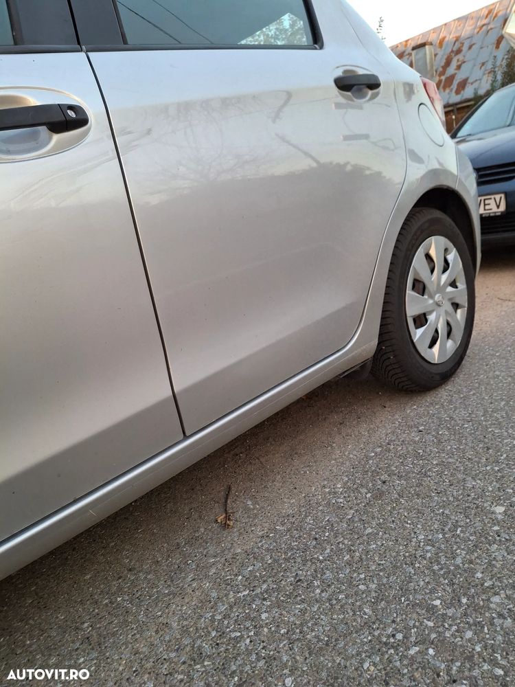 Toyota Yaris 1.3 VVT-i Terra - 7