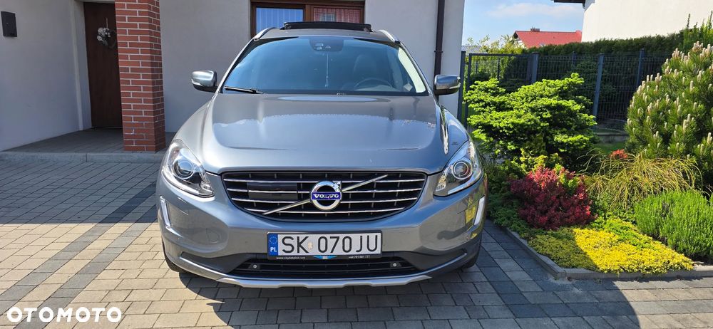 Volvo XC 60 D5 AWD Momentum - 14