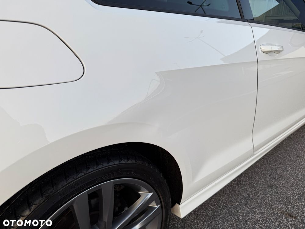 Volkswagen Golf 1.4 TSI BlueMotion Technology Cup - 38