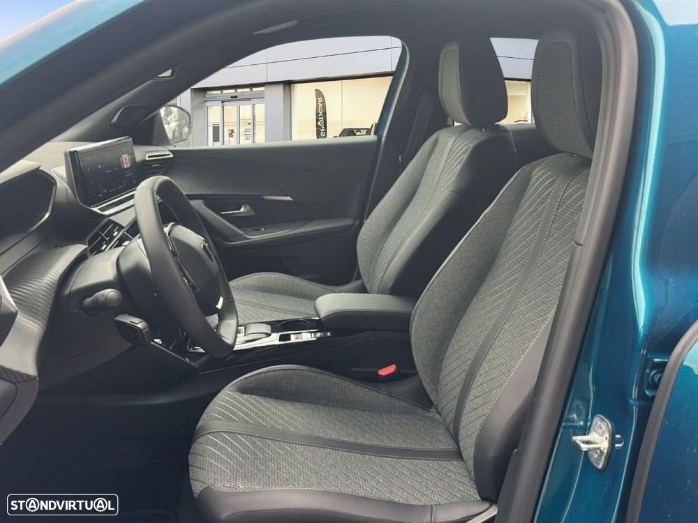 Peugeot e-2008 54 kWh Allure - 9