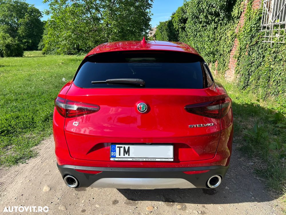 Alfa Romeo Stelvio 2.0 Turbo AWD AT8 Super - 4