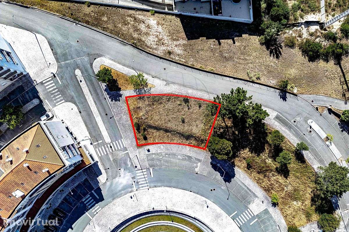 Terreno  para venda - Grande imagem: 2/5