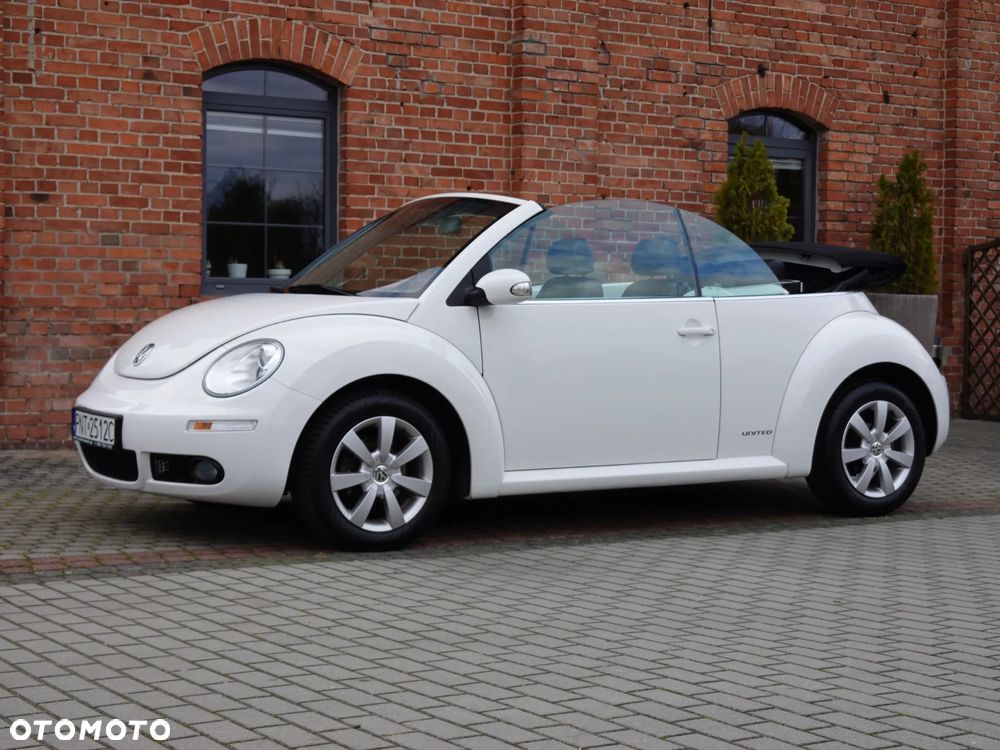 Volkswagen New Beetle Cabriolet 1.9 TDI DPF United - 4
