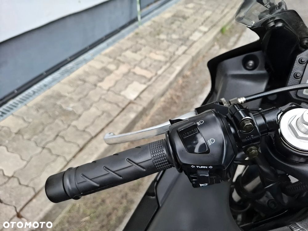 Honda CBR - 21
