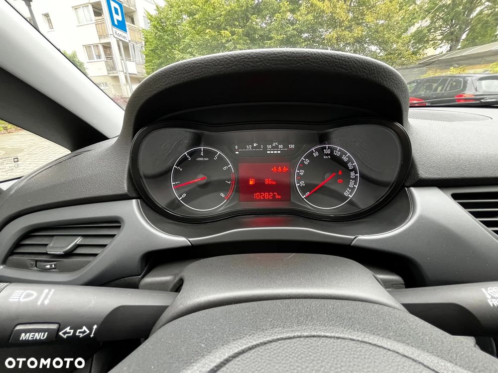 Opel Corsa - 11