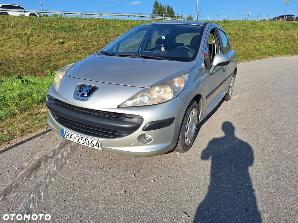 Peugeot 207 - 7