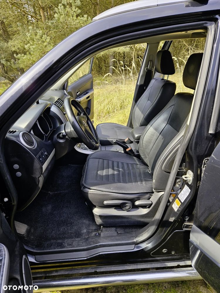 Suzuki Grand Vitara 3.2 V6 Elegance - 3