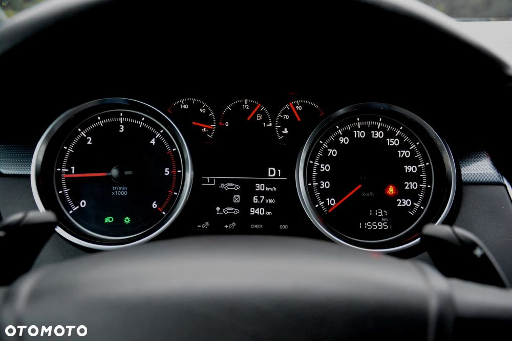 Peugeot 508 BlueHDi FAP 180 Automatik Stop&Start Allure - 36