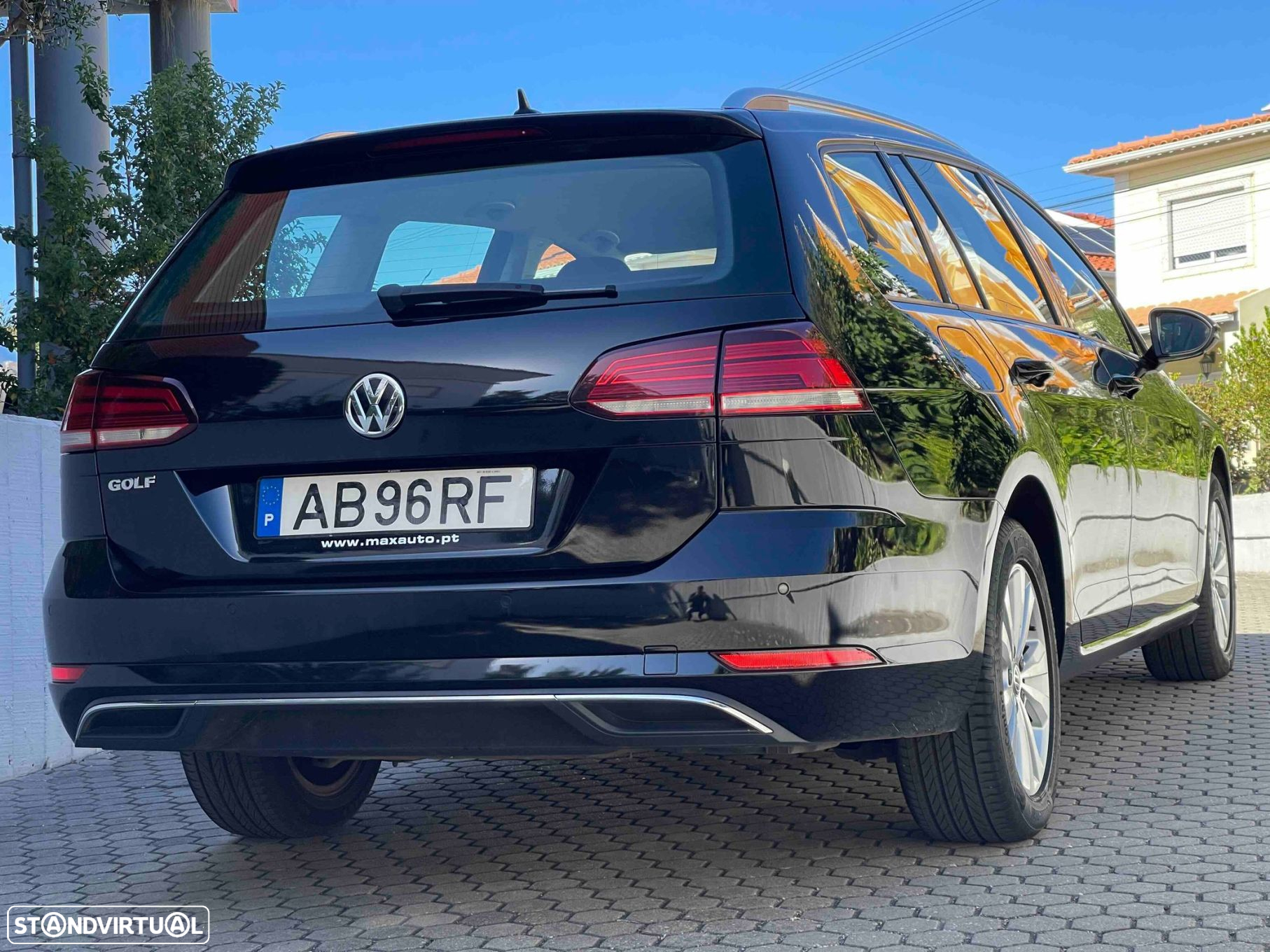 VW Golf 1.6 TDI Confortline - 22