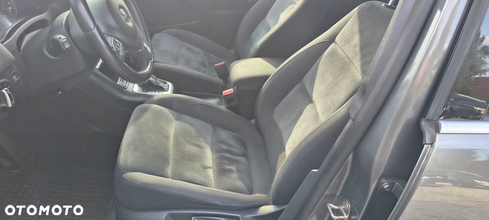 Volkswagen Tiguan 2.0 TDI 4Mot Perfectline R-Style DSG - 12