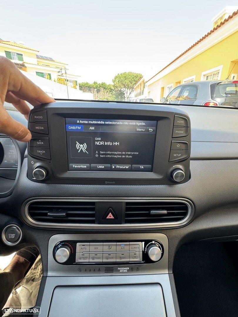 Hyundai Kauai EV 64 kWh Premium+LED - 17