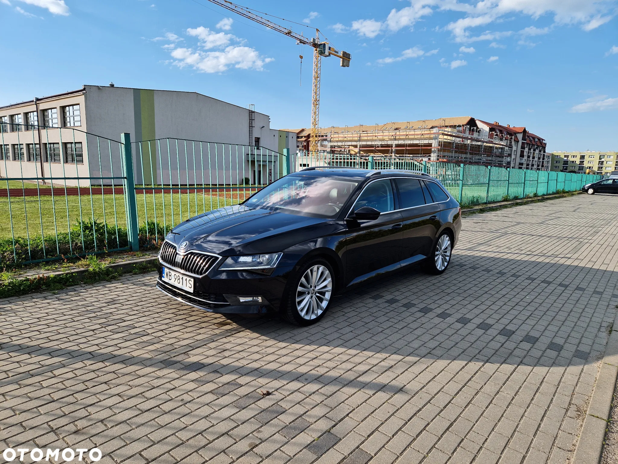Skoda Superb 2.0 TDI 4x4 Style DSG - 10