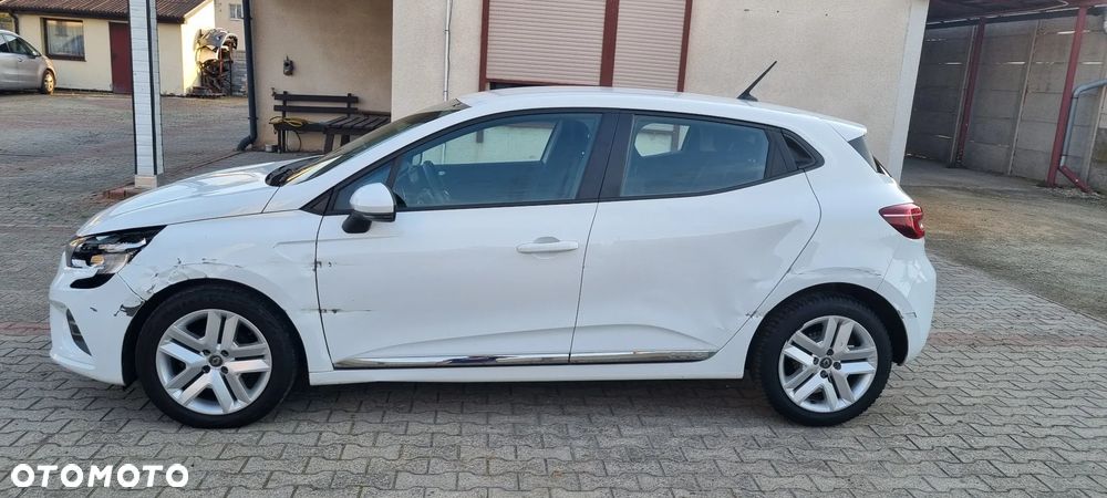 Renault Clio - 7