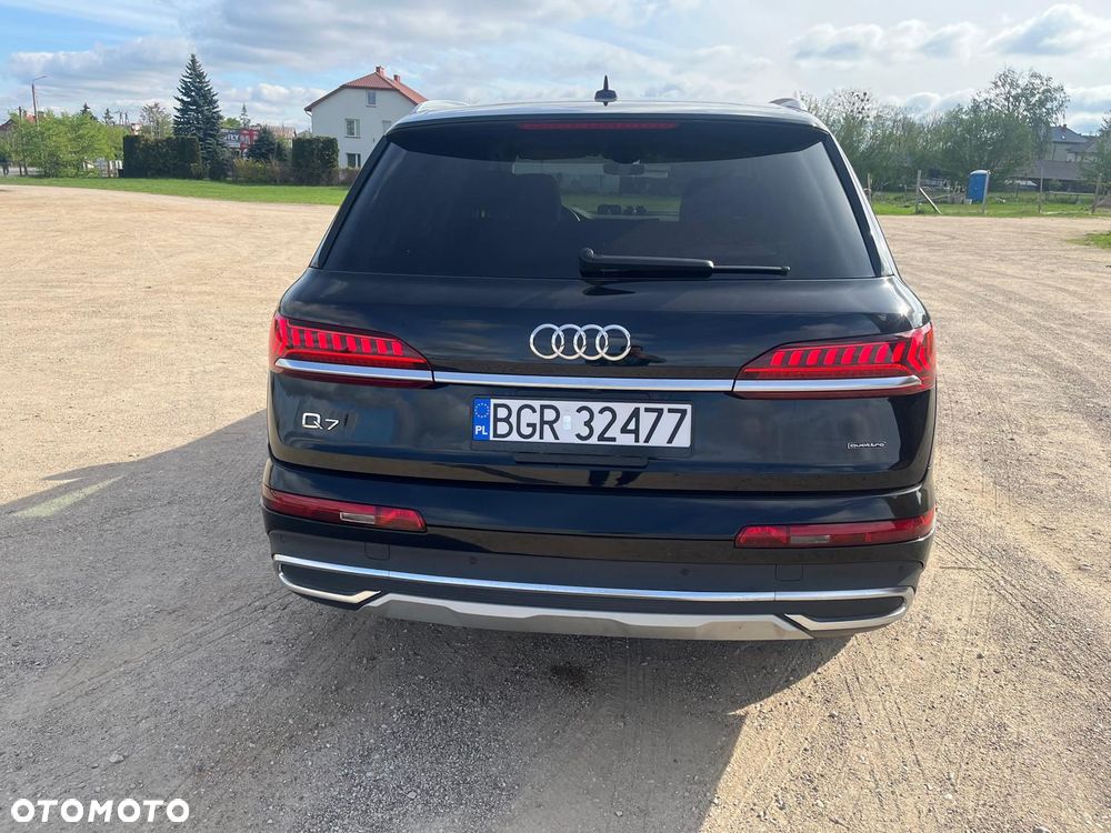 Audi Q7 - 2