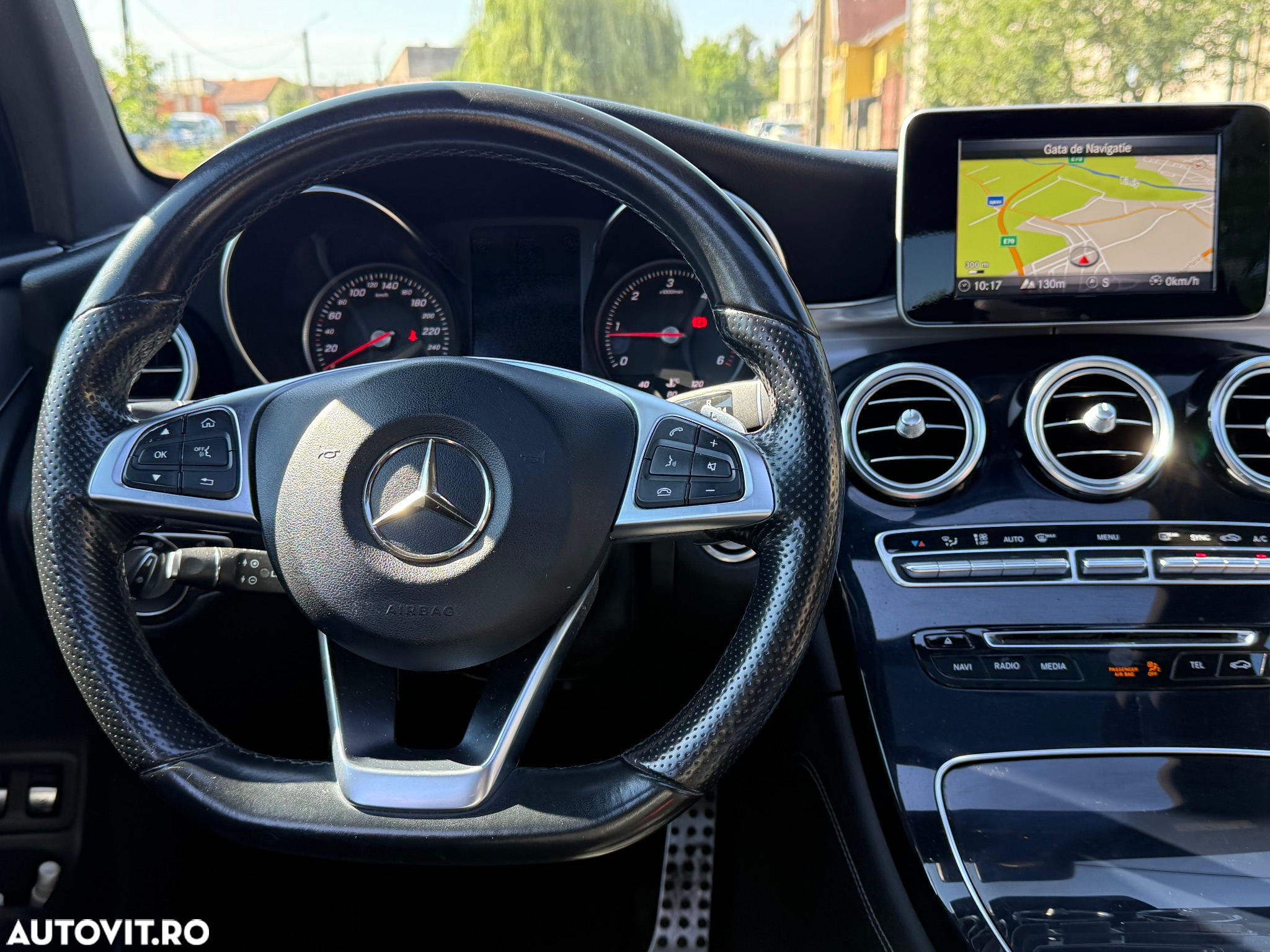 Mercedes-Benz GLC 250 d 4MATIC - 22