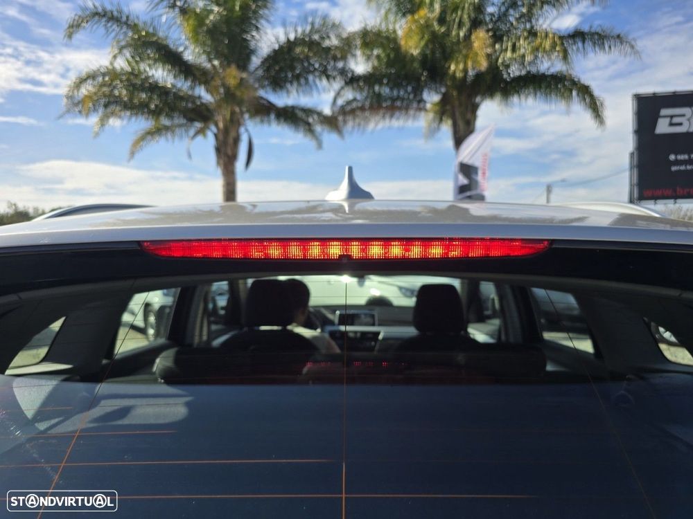 BMW X1 25 e xDrive xLine - 24