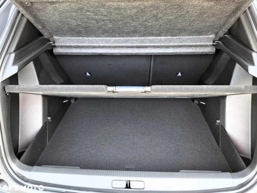 Peugeot 2008 PureTech mHEV Allure e-DCS6 - 31