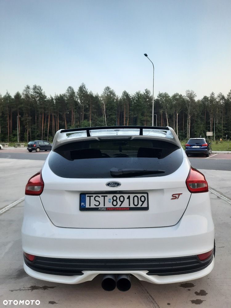 Ford Focus - 7
