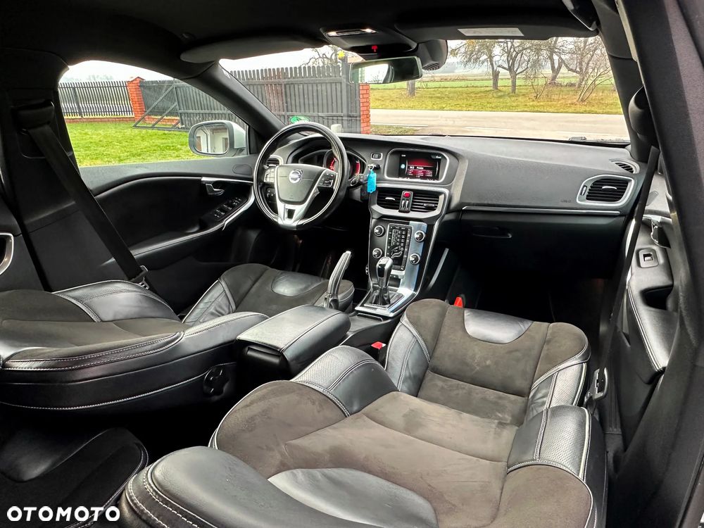 Volvo V40 D2 RDesign - 13