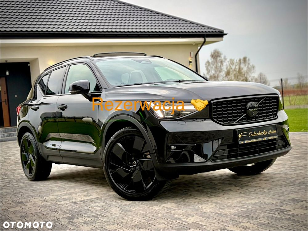Volvo XC 40 B3 B DKG Plus Black Edition