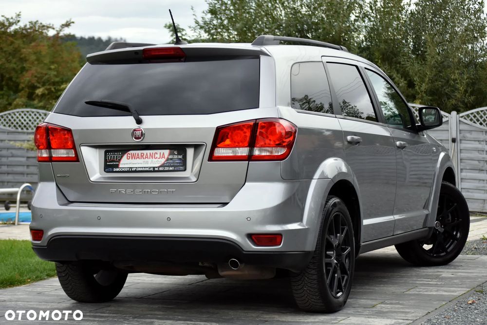 Fiat Freemont 2.0 Multijet 16V DPF Automatik Allrad Black Code - 18