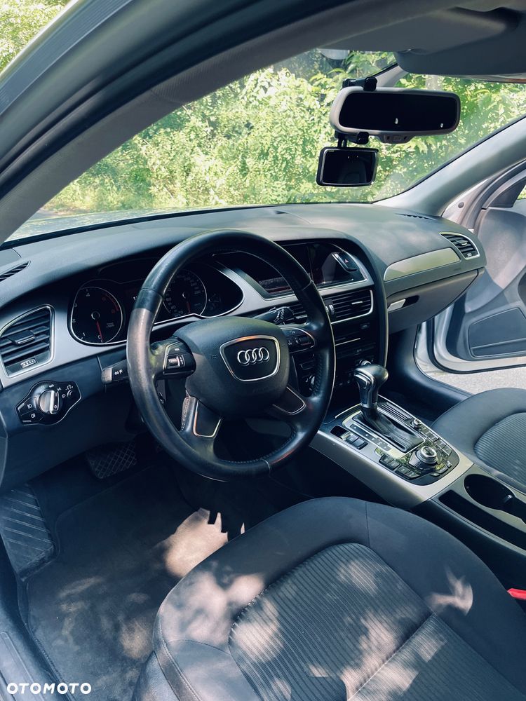 Audi A4 Avant 2.0 TDI DPF clean diesel multitronic Ambiente - 10