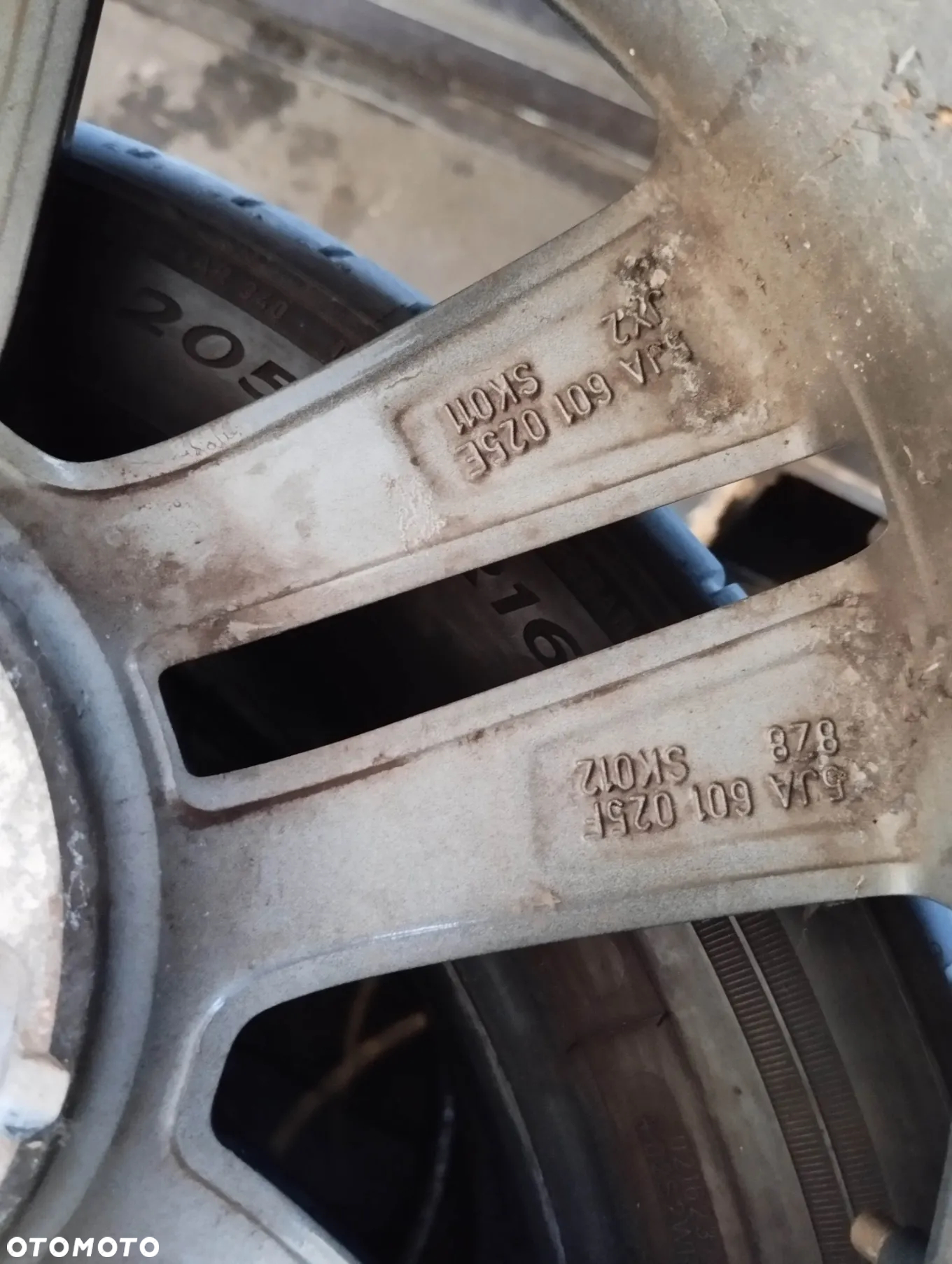 SKODA RAPID FABIA 5X100 17 7J ET 46 5JA 601025 1SZT FELGA ALU - 5