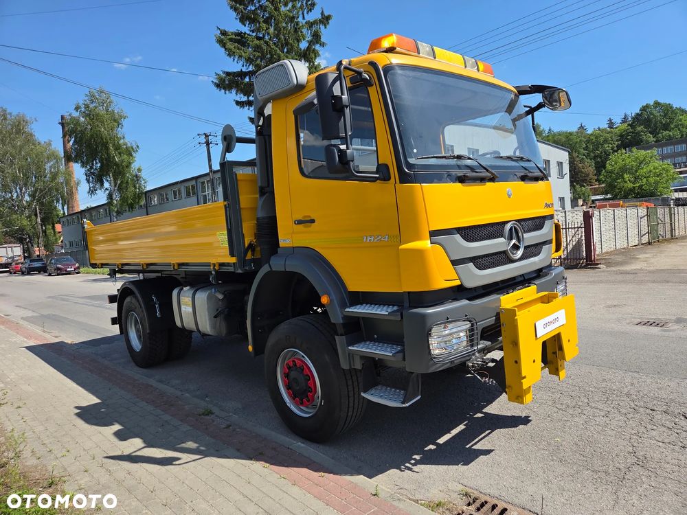 Mercedes-Benz AXOR 1824 // 4x4 4WD AWD // BLOKADY TERENOWE ZWOLNICE // NOWY KIPER WYWROTKA 3str // NISKI PRZEBIEG // MOŻLIWY HDS // OPONY 100% // JAK NOWY - 22