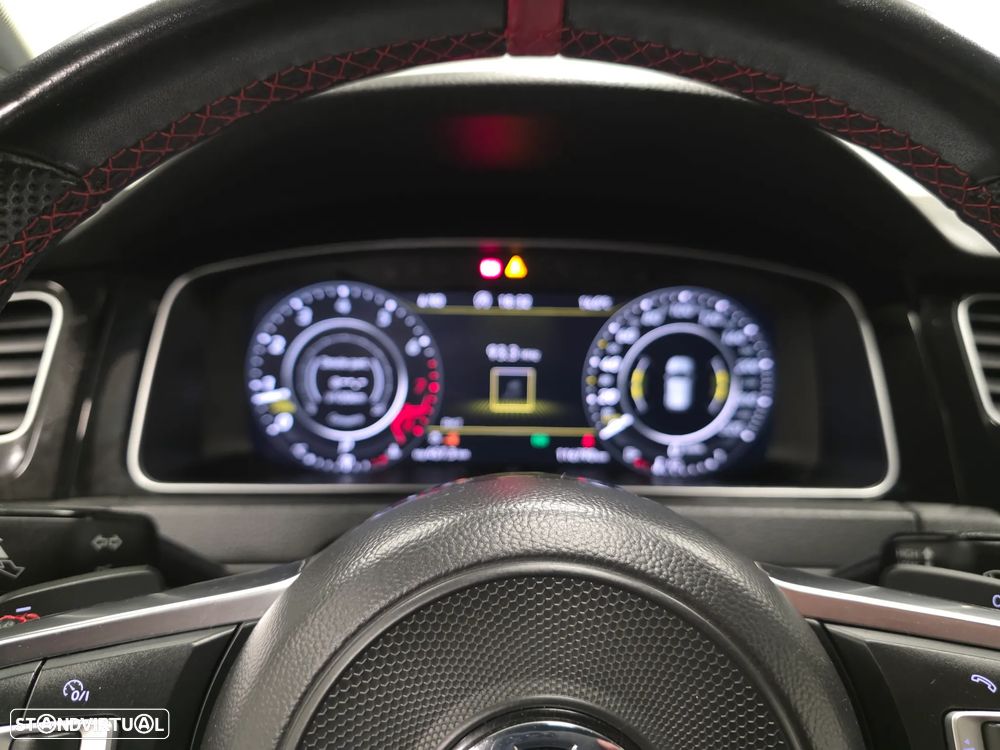 VW Golf 2.0 TSI GTI DSG Performance - 51