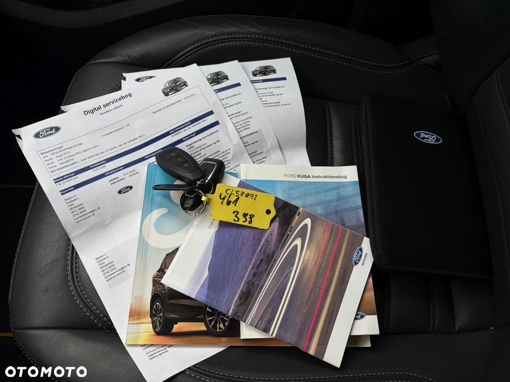 Ford Kuga 2.0 TDCi 2x4 Titanium - 37