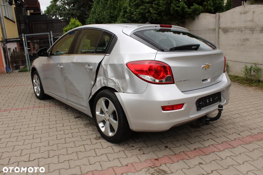Chevrolet Cruze 1.8 LT+ - 2