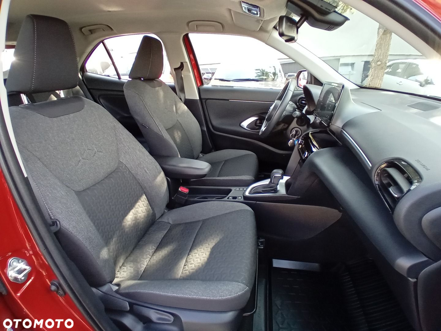 Toyota Yaris Cross - 30