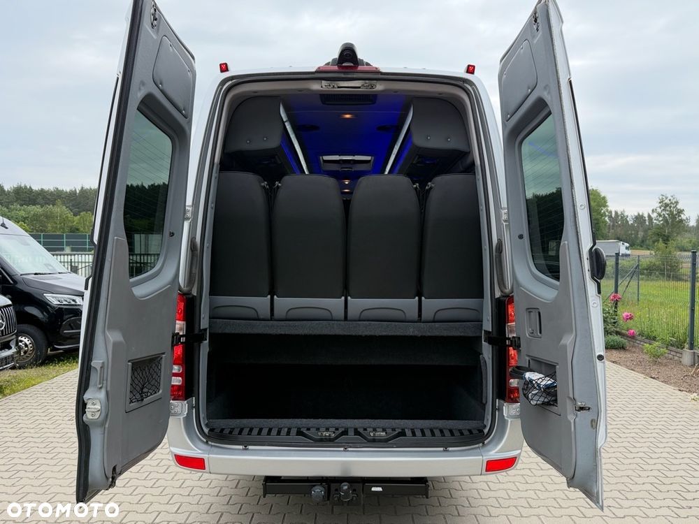 Mercedes-Benz Sprinter 516 - 28
