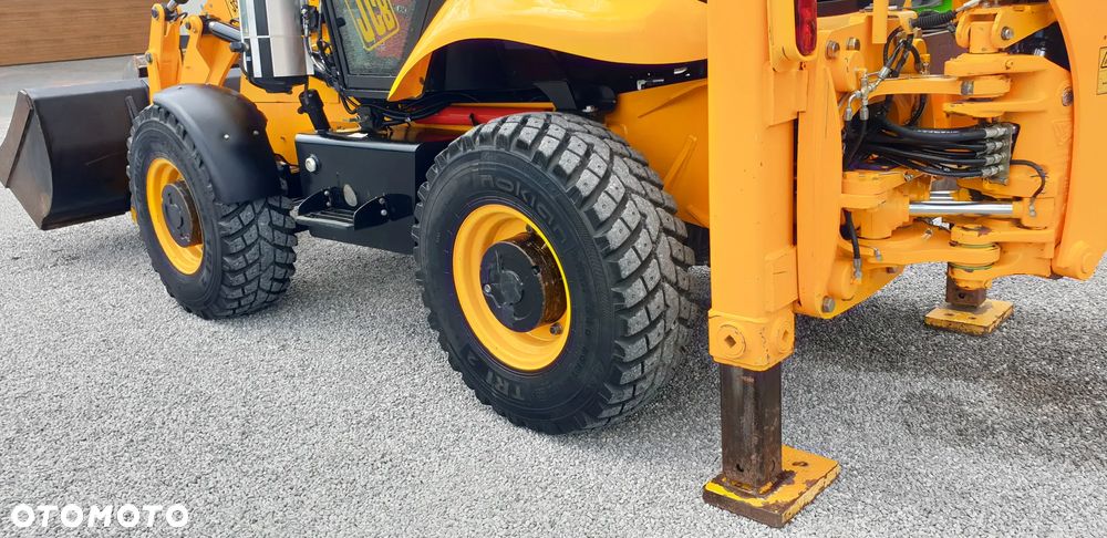 JCB 2CX tylko 2835mtg! z ROTOTILT / 3 łyżki /widły/centralne smarowanie/klimatyzacja / STAN IDEALNY !! - 28