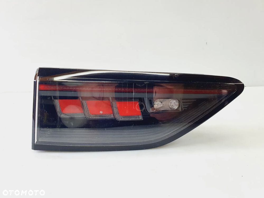 VW Golf VIII 8 Lift 23+ Lewa Lampa Tył W Klapę IQ Light Europa 5H0945307D