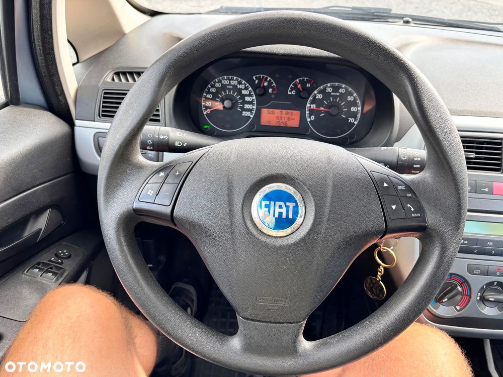 Fiat Grande Punto 1.4 8V Speed - 23