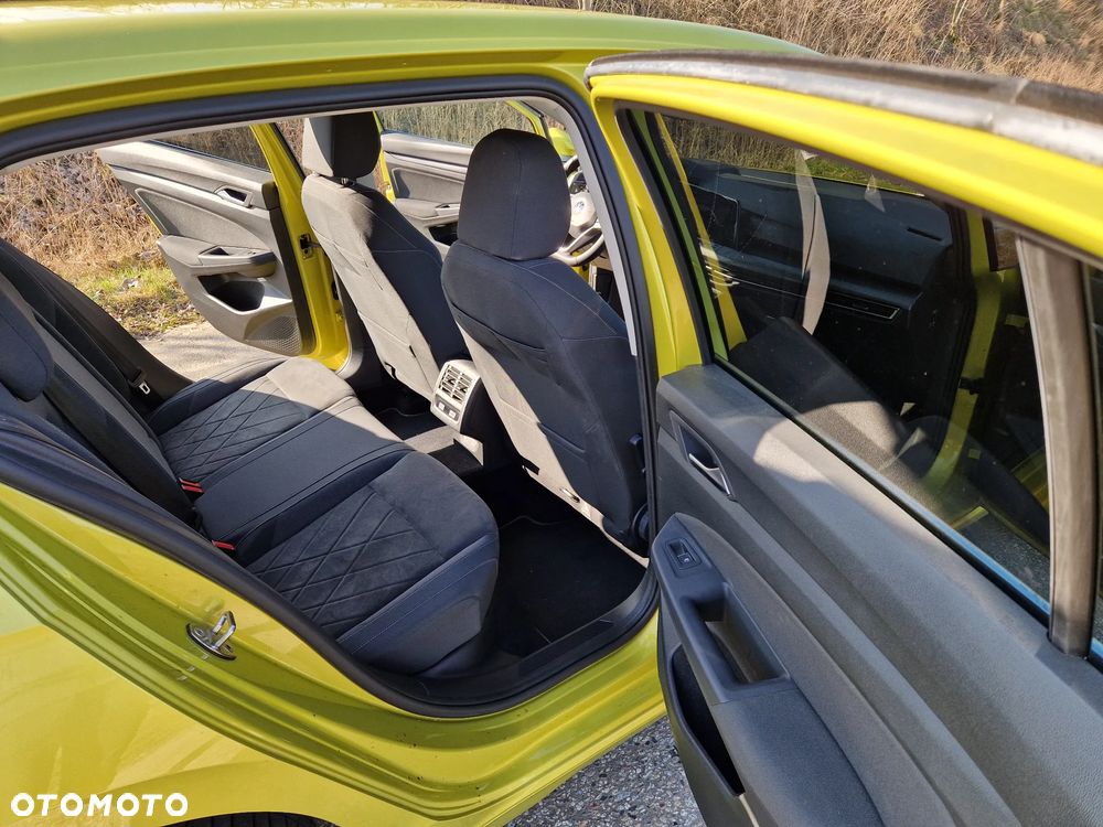 Volkswagen Golf 1.5 TSI BMT Evo IQ Drive DSG - 29