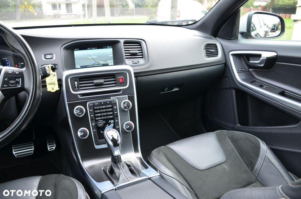 Volvo V60 - 29