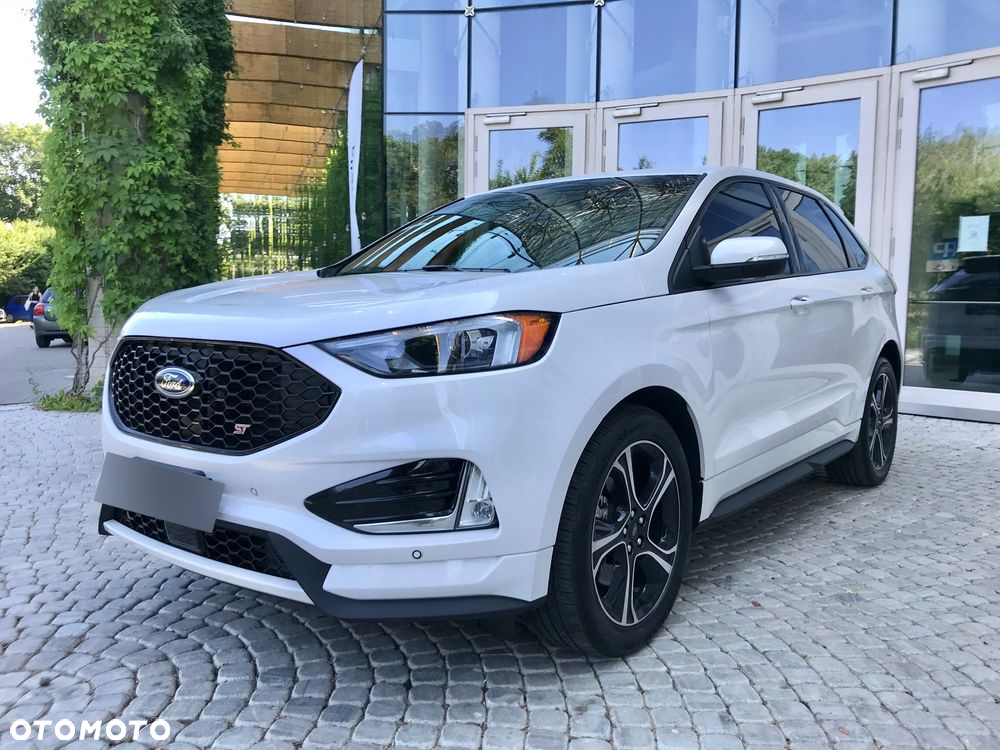 Ford Edge - 2