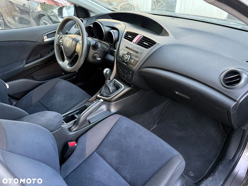 Honda Civic 1.4 Sport - 11