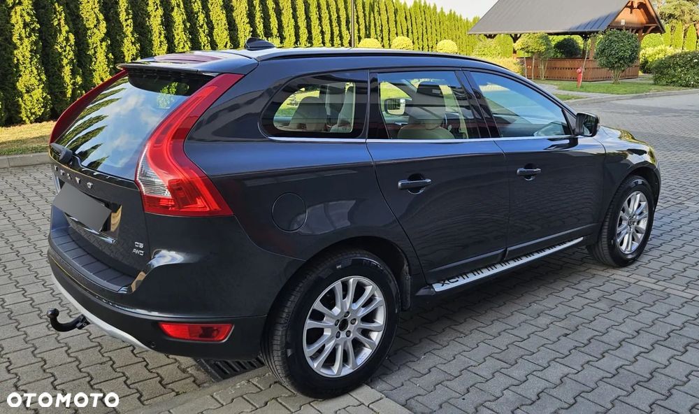Volvo XC 60 D5 AWD Momentum - 13