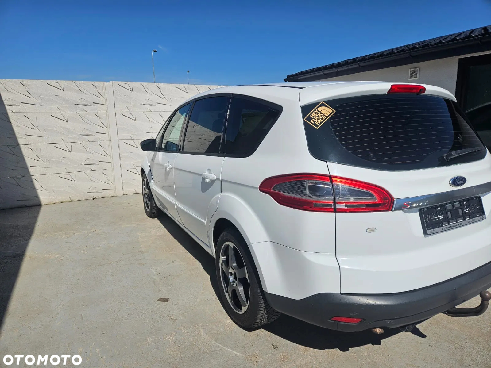 Ford S-Max - 12