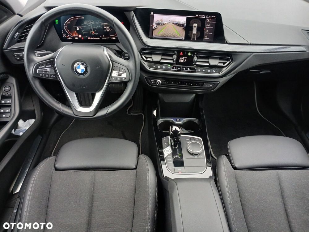 BMW Seria 1 120i Sport Line - 19