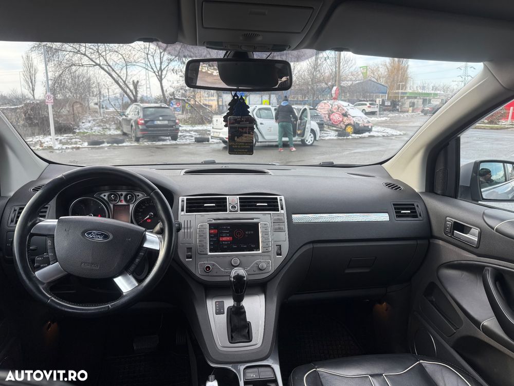 Ford Kuga 2.0 TDCi 4x4 Aut. Individual - 14